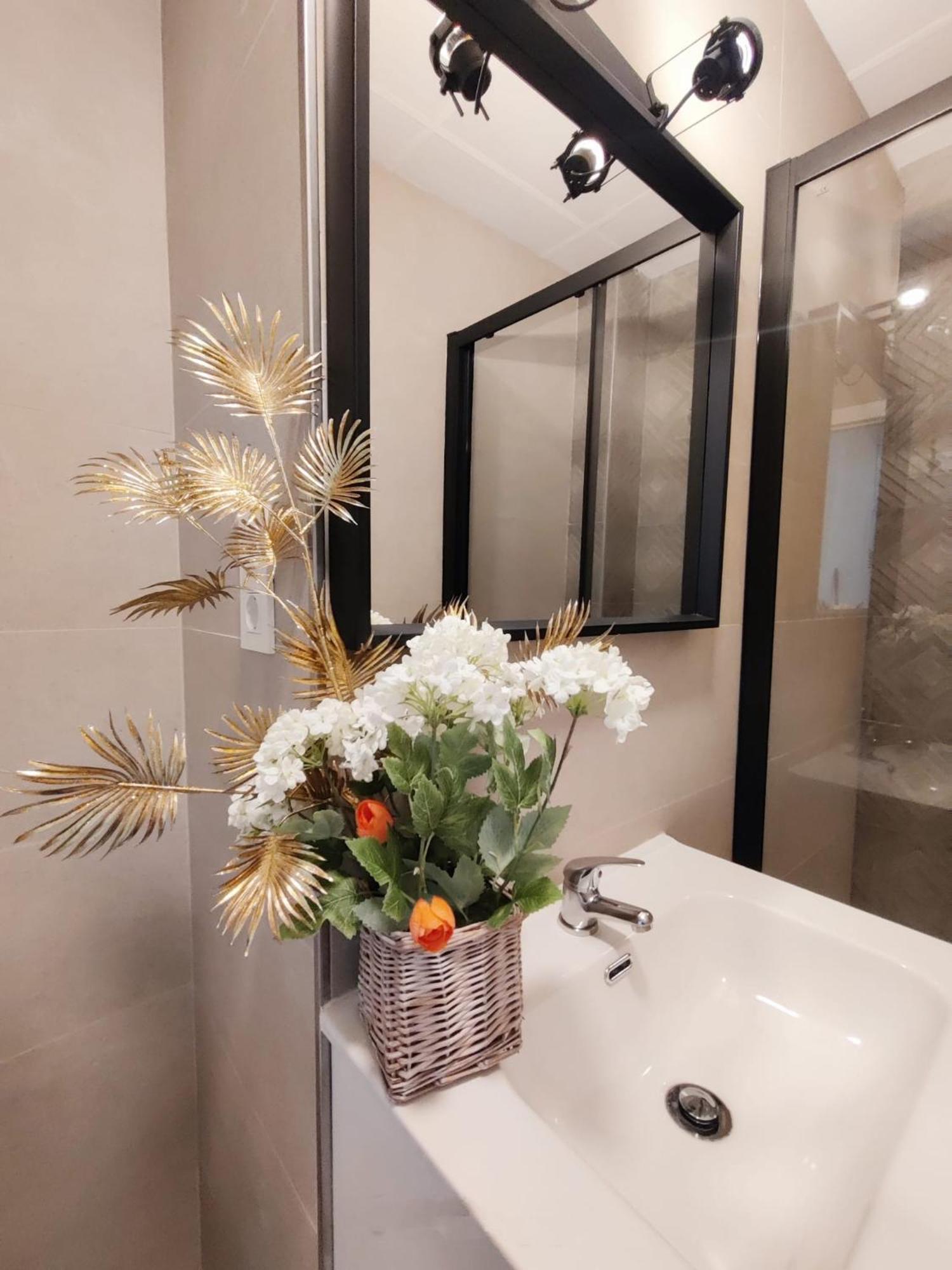 El Perchel Malaga Centro Apartman Kültér fotó